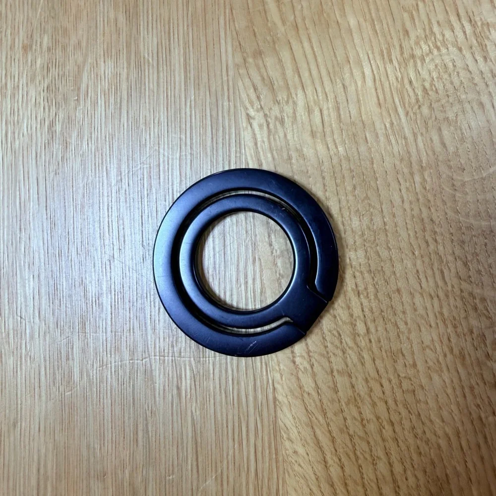 Casetify Black Circular MagSafe phone Stand